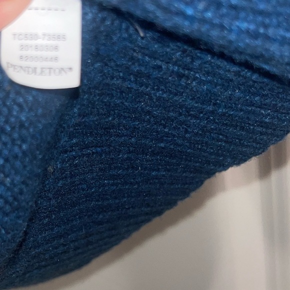 Pendleton Women's Lodge Stripe Cardigan Sweater - Picture 5 of 7